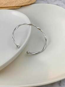 1 件简约扭结设计金属手镯，可调节尺寸扭结编织手链，女士百搭配饰