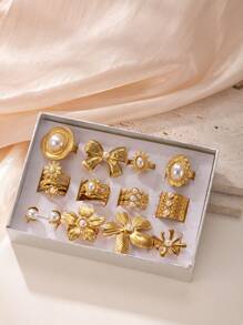 1/12 件时尚优雅休闲不锈钢戒指套装，适合男士和女士，适合日常搭配、节日、约会、订婚、婚礼，送给爱人、朋友、家人的礼物，1 件随机，12 件带礼盒