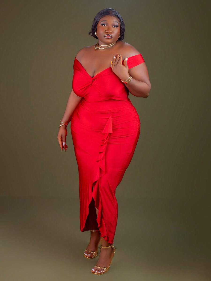 CurvyTilda 春夏女装派对婚礼酒红色无袖一字肩前扭褶装饰前开叉侧聚拢大码针织连衣裙