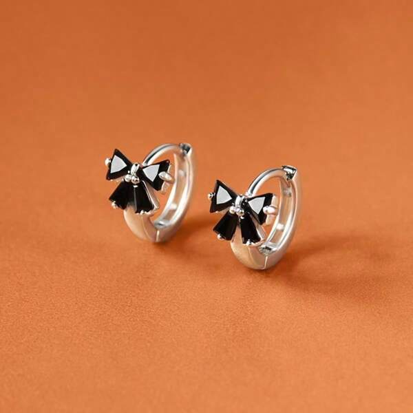 1 paio di orecchini a fiocco neri nuovi in argento sterling con design a microincisione, classici, alla moda e dal temperamento dolce, adatti per le donne