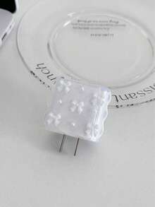 5pcs/Set White Bow Pearl Design Charging Accessory Kit (20W/18W), Includes Charging Cable Protector, Charger Head Cover, Compatible Charger, Nano Cable Protector, Charger Accessories, Phone Accessories