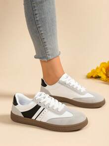 Women's Spring/Autumn Lace-Up Contrast Color Flat Non-Slip Casual Shoes, Fashion Versatile Campus Sports Skateboarding Shoes