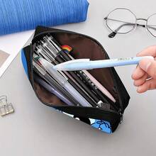 1 pieza Estuche grande de capacidad de Stitch de  "Amamos a Stitch" - Caja de almacenamiento de tela multiusos duradera, incluye 12 marcadores de colores y 2 bolígrafos, útiles escolares y de oficina portátiles, regalo ideal para fans de dibujos animados, diseño de personajes de dibujos animados, útiles escolares, vuelta al cole - Multicolor - Ver 3