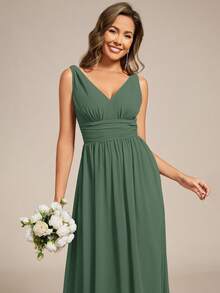 EVERPRETTY Elegant Chiffon V Neck Sleeveless Ruched Maxi Formal Olive Green Bridesmaid Dress For Wedding Graduation Spring Summer Wedding Guest Dresses - Olive Green - View 7