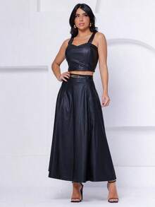 Conjunto de couro saia com cinto cropped com bojo Rodeio - Preto - Visão 1