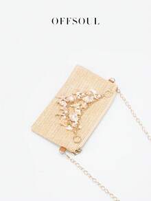 海星风格海滩信封包，带有花朵、星星、贝壳编织设计，海洋主题手拿包，配有链条肩带，适合女士斜挎单肩包 - 米色 - 查看 4