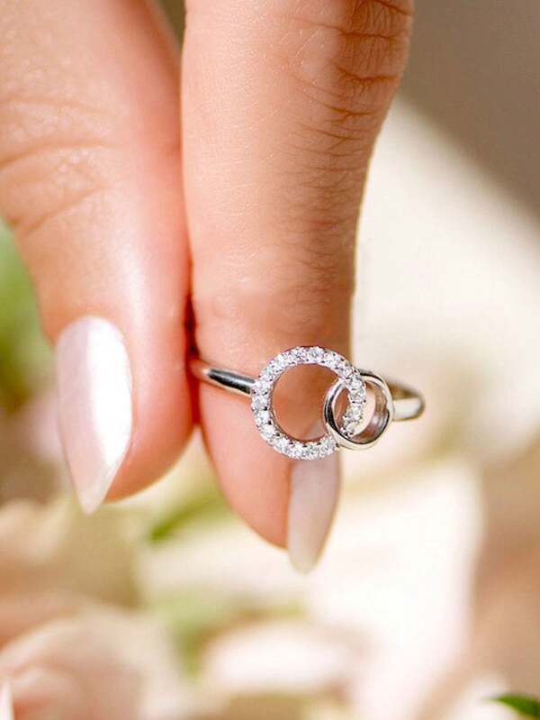 1 Stück 925er Sterling Silber modischer eleganter geometrischer Doppelkreis Kubikzirkonia Fingerring für Frauen, zum täglichen Tragen, Freundschaft, Abschluss, Feiern, Schmuckgeschenk