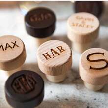 10pcs 50pcs 100pcs Customized Carved Wine Stoppers, Customized Wedding Wine Stoppers, Wedding Wine Stoppers, Bridal Shower Supplies, Bottle Stoppers, Wedding Guest Supplies, Wedding Gifts - Black Wood Two-tone Bottle Stopper - View 7