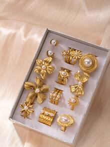 1/12 件时尚优雅休闲不锈钢戒指套装，适合男士和女士，适合日常搭配、节日、约会、订婚、婚礼，送给爱人、朋友、家人的礼物，1 件随机，12 件带礼盒