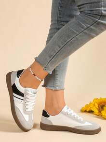 Women's Spring/Autumn Lace-Up Contrast Color Flat Non-Slip Casual Shoes, Fashion Versatile Campus Sports Skateboarding Shoes