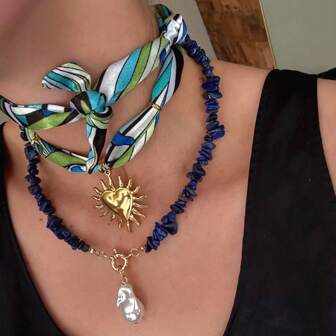 1 pieza Collar con colgante de corazón de llama dorada, accesorio de joyería de acero inoxidable de moda para mujer, diseño sencillo, con bufanda verde