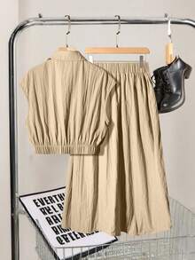 1 Stück Große Größen Kleidung für Damen, Sommer Lässig Gewebe Textur Kurzarm Jacke mit loser Kordelzug Kragen und sportlich modischer A-Linie Minirock für Damen