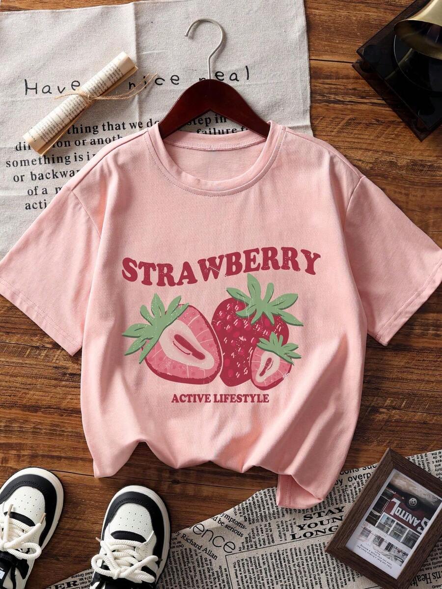 1 件青少年女孩草莓印花宽松短袖 T 恤，学生休闲舒适夏季上衣