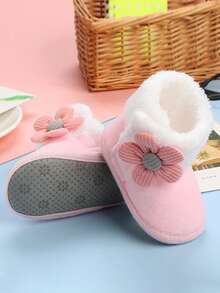 1 par de botas para bebés, botas de presion y tiña en otoño e invierno, diseño de flor de dibujos animados lindos, adecuado para aprender a caminar con antideslizante Indoor en interiores, zapatillas planas suaves para niños pequeños - Rosa - Ver 3