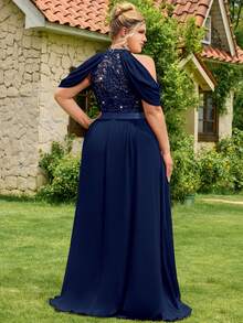 加露背亮片花卉蕾丝镂空肩部斗篷袖对比色雪纺褶皱下摆正式派对礼服舞会婚礼宾客礼服，适合毕业典礼、晚宴 - 藏蓝色 - 查看 3