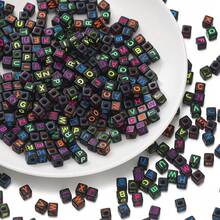 100 颗彩色字母珠 5x5 毫米立方珠适用于制作珠宝 DIY 项链手链配件
