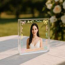 1件定制爱心花系列亚克力挂饰 - 可定制文字、姓名和专属花卉图案，寓意“爱在此滋生”。适合母亲节、生日或家居装饰，作为家人送给母亲的一份真挚礼物，传递爱与感激。 - 霧霾藍 - 查看 6