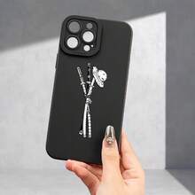 Fundas de teléfono Matte con un diseño que presenta sombreros y espadas, impresas en UV, que ofrecen protección 360 grados para varios modelos de , incluyendo 11, 12, 13, 14 Pro Max, 15, XR, X/XS, 7, 8 Plus, SE y Mini. - Negro - Ver 7