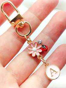 A-Z字母动物合金钥匙扣,优雅瓢虫字母珐琅钥匙扣,粉色配饰,春夏最佳配饰,时尚经典浪漫魅力,适合女性和女孩,理想的生日礼物,带登山扣,金属女士钥匙扣装饰 - 粉色 - 查看 6
