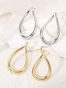 1 对不对称水滴双圈扭曲简约环状耳环，时尚百搭设计