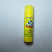 (9g/15g) Barra de pegamento sólida con diseño de dibujos animados lindos, suministro de oficina para manualidades, adhesivo sólido blanco para estudiantes