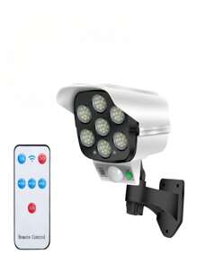 Um Conjunto de Duas Luzes de Parede a Energia Solar com Sensores de Movimento e Controle Remoto, Projetadas para Uso Externo. Elas são Adequadas para Pátios, Garagens e Fazendas, com Design à Prova de Furto e Classificação IP44., Iluminação de Jardim Exterior para Caminho, Quintal, Pátio