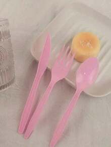 Zestaw 10/30 szt. różowych plastikowych naczyń stołowych, idealny na imprezy festiwalowe, Dzień Matki, wesela, urodziny i spotkania – modne noże do ciasta, widelce i łyżki – idealne na formalne wydarzenia i do jadalni