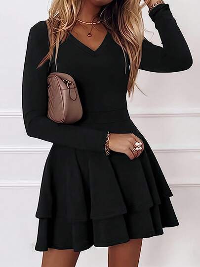 Elegant Women's Long Sleeve V-Neck Cake Dress - Slimming Waist Design, Stylish Solid Color Fall Clothes, Perfect For Parties And Special Occasions