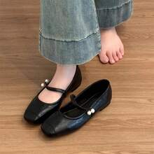 Women Flats