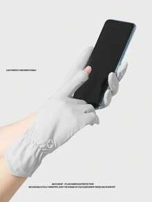 1 双女士冰丝防紫外线手套，轻便，防滑，两指开口，透气，凉爽，适合春夏季，是送给女朋友或母亲的绝佳礼物