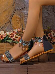 1 Đôi dép xăng đan đế bằng phong cách Bohemian thoải mái và thời trang với quai đan, hạt cườm nhiều màu sắc và tua rua trang trí - màu đen - Xem 6