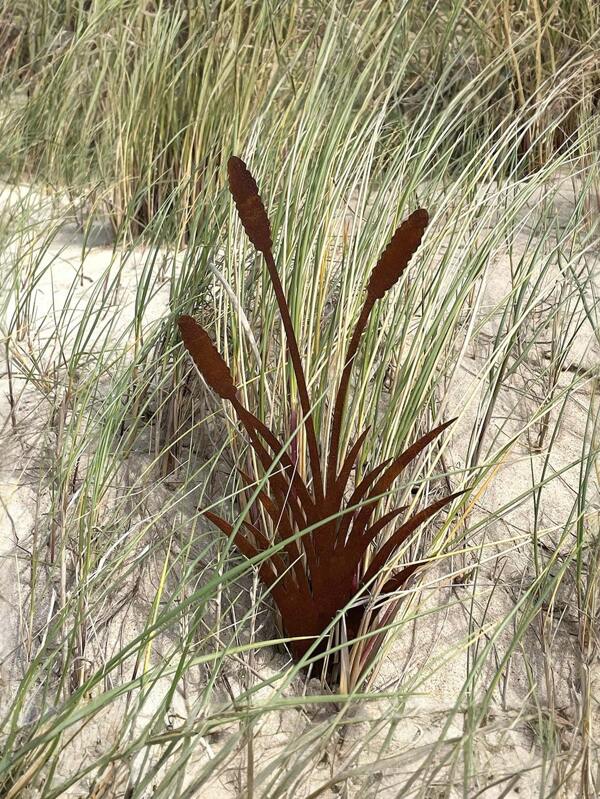 1pc Rustic Metal Garden Stakes, Reed Plant Stakes For Lawn Patio Yard, Fern Decorations For Garden Landscape Home Decor