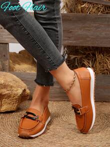 Tênis feminino Foot Flair com estampa de lagarto em relevo e corrente de metal, bico redondo, sola macia, adequado para esportes e direção diária, para todas as estações, calçado esportivo casual sem salto marrom - Castanho - Ver 5