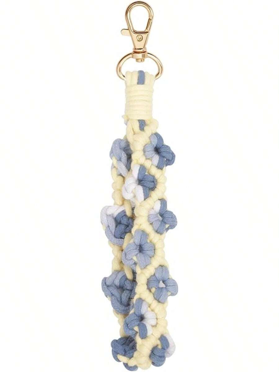 Llavero de macramé boho, llavero de muñeca, tejido exquisito, soporte de llavero, pulsera, cordón de muñeca hecho a mano para mujeres - Flor azul - Ver 1