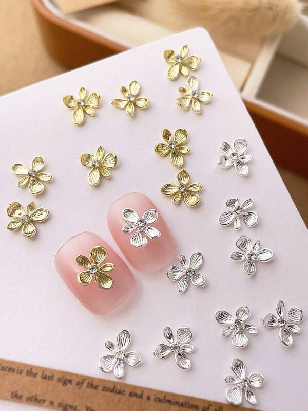20pcs Gold Silver Alloy Small Flower Nail Charms Decorations, Metal Simple Design Flower Shaped Shiny White Rhinestones Y2K Three-Dimensional Elegant DIY Manicure Accessories Suitable For Nail Art Creation Nails Supplies
