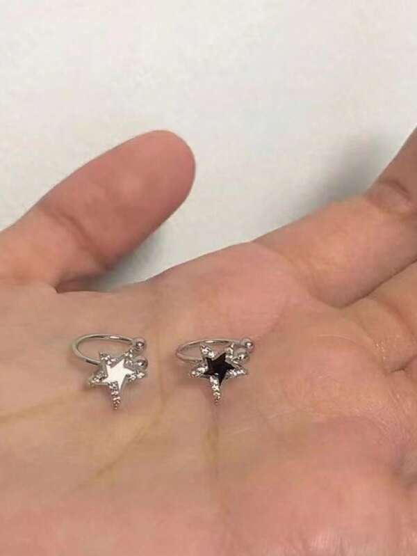 1 Pair Black & White Star Ear Clips, Pentagram Earclips, Fashionable High-End Design, Versatile Cartilage Clip-On Earrings For Women