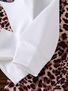 Baby Girl 2pcs Set Leopard Bow Print Long Sleeve Sweatshirt Top And Leopard Stripe 3D Bow Decor Straight Leg Pants Outfit - White - View 5