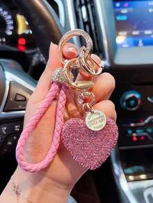 1 件时尚高端派对全钻水晶汽车钥匙扣，闪亮水钻心形钥匙扣配件，适合女孩的漂亮钥匙扣礼物，适合生日、新年、复活节、情人节，适合朋友之间的礼物学校汽车配件可爱哥特 Y2k