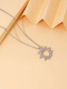 Boho Style Chunky Silver Sun Pendant Necklace, Eye-Catching Large Pendant Jewelry, Essential For Women - Silver - View 4