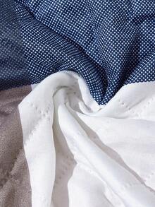 1 件婴儿防水可重复使用尿布垫，3 层透气柔软防漏尿布垫