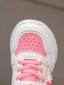 1 双男女儿童休闲平底鞋，儿童软底可爱星星设计透气运动跑步鞋，适合所有季节的多功能时尚鞋 - 粉色 - 查看 4