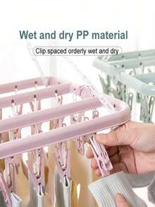 1pc Rotating 32-Clip Plastic Drying Rack, Multifunctional Clothes Hanger, Space-Saving Folding Hanger For Socks, Underwear And Small Garments, Suitable For Bedroom, Clothing Store, Birthday, Party, Thanksgiving, Friend, Christmas, New Year Gift