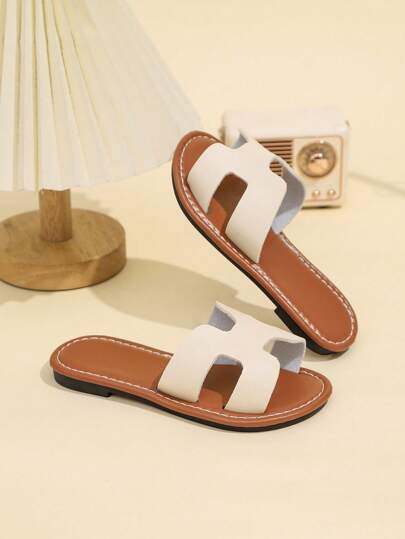 1 Pair New Summer Kids Slippers, Color Matching, Children Slippers, Soft Bottom Fashion Sandals For Little Girls, Casual Princess Shoes, Non-Slip Beach Shoes, Suitable For Indoor And Outdoor, Also Fit For Little Boys