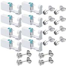 8 pezzi Piercing per orecchie monouso con orecchini a perno incorporati e 4 pezzi di orecchini con zirconia cubica - Kit di piercing per orecchie semplice e facile da usare