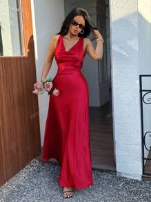 Nouvelle arrivée d'été DEEKA Robe de soirée longue en satin sexy à la mode pour femmes, convient pour les banquets