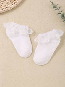 1双柔软透气蕾丝花边公主风女童袜子 - 白色 - 查看 5