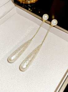 CVNANA 2 piezas Pendientes elegantes franceses con textura de gota de agua y perlas falsas para mujeres, diseño exclusivo de alta gama de doble uso | Pendientes de boda nupciales | Adecuados para que las mujeres los usen, exquisitos, lujosos y elegantes, apropiados para todas las ocasiones, un regalo ideal
