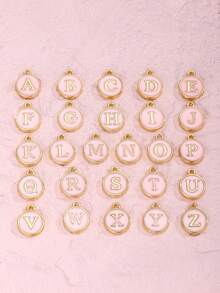 1 pieza Collar con colgante doble de aleación de zinc con lazo rosa y 26 letras del alfabeto en inglés, estilo dopamina, elegante y lindo, color dorado, adecuado para niños, amigos, verano, viajes, accesorios de moda callejera, decoración diaria, regalo de vacaciones y cumpleaños - Rosa - Ver 5