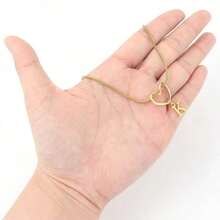 1 件全新金色镂空心形字母吊坠不锈钢人字形链条项链女款 - 金黃色 - 查看 3