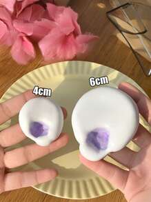 1 Peça Brinquedo de Compressão em Forma de Bolo de Arroz Pegajoso com Areia Áspera Moldável, Mochi Simulado, Brinquedo de Ventilação Excelente, Adequado para Meninos e Meninas Brincarem, Brinquedo de Pelúcia Relaxante Tabas | Experiência Sensorial Divertida e Levemente Desafiadora, Tornando-se um Ótimo Pequeno Presente para Lembrancinhas de Festa, Recompensas de Sala de Aula, Natal, Halloween e Presentes de Aniversário - Presente para Feriado Ideal e Atencioso
